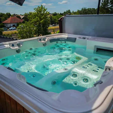 Wellness W Ac By Nw Lejlighed Siófok